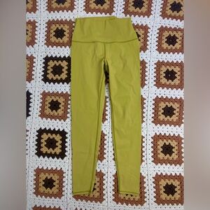 ALO YOGA 7/8 Length Dusty Mustard Yellow Leggings Medium